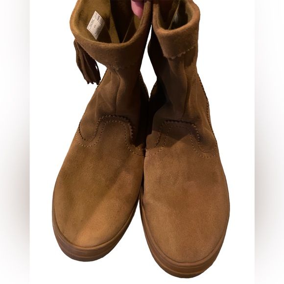 Crocs Boots Women US Shoes Size W6 Brown Suede (Size 10) - Picture 2 of 8